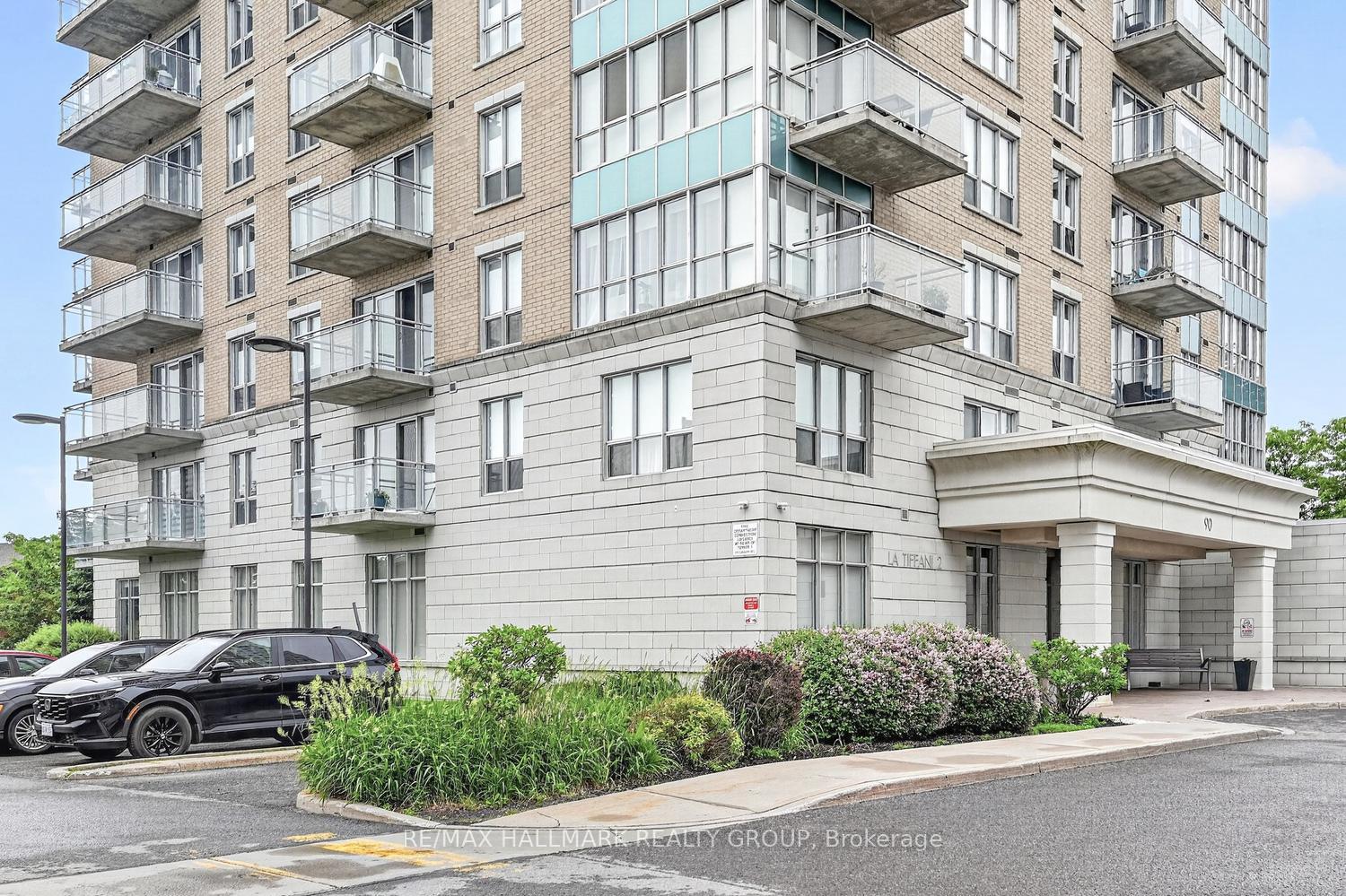1107 - 90 Landry Street Ottawa Ontario Canada Sale residential Jason Clement ROYAL LEPAGE TEAM REALTY