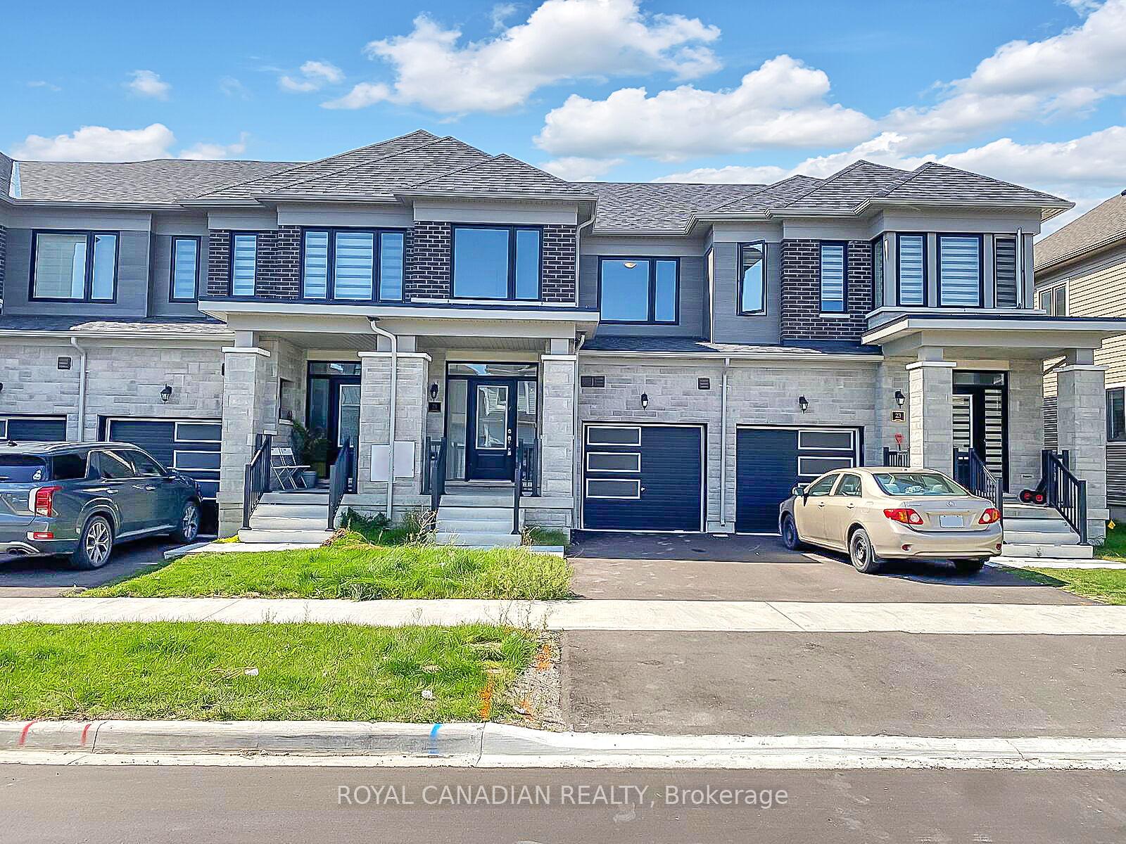 21 Tamworth Terrace Barrie Ontario Canada Rent residential Naveen Vadlamudi ROYAL CANADIAN REALTY, BROKERAGE*