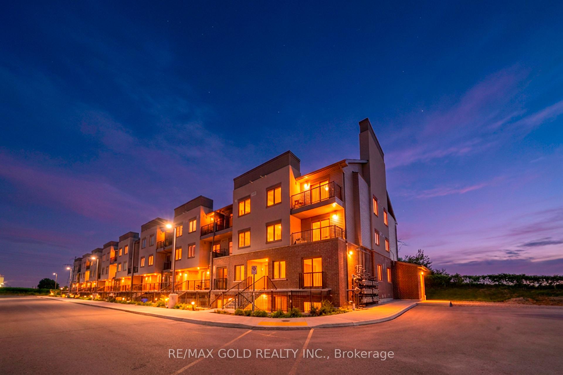 C33 - 370 Fisher Mills Road Cambridge Ontario Canada Sale residential John Moniz RE/MAX Real Estate Centre Inc., Brokerage*