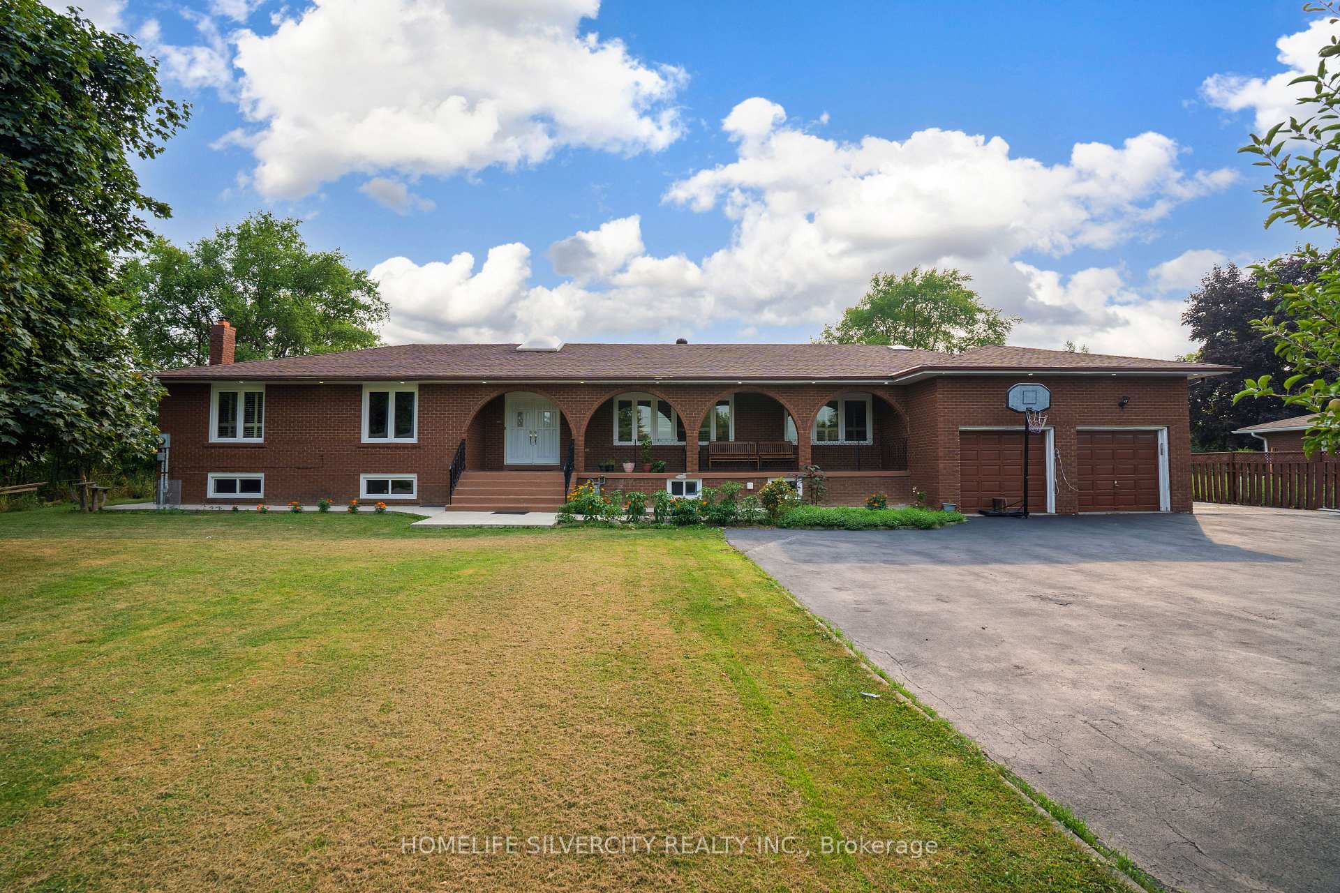 8484 Winston Churchill Boulevard Halton Hills Ontario Canada Sale residential Ranbir Sandhu HomeLife Silvercity Realty Inc., Brokerage*