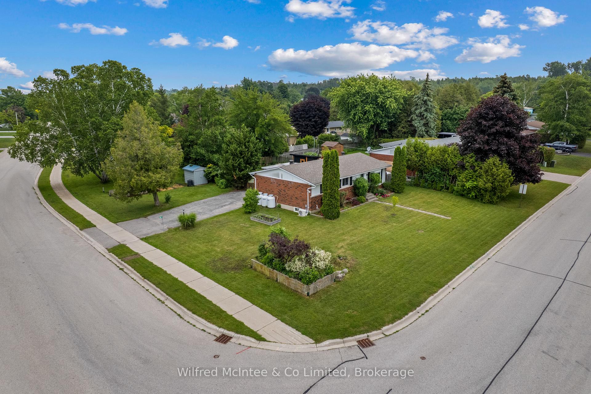 39 Inverlyn Crescent N Kincardine Ontario Canada Sale residential Mac Ferris Wilfred Mcintee & Co. Ltd., Brokerage* (Southampton)