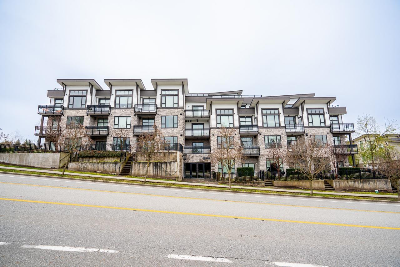 301 9983 E BARNSTON DRIVE Surrey British Columbia Canada Sale residential Don McParland HomeLife Benchmark Titus Realty