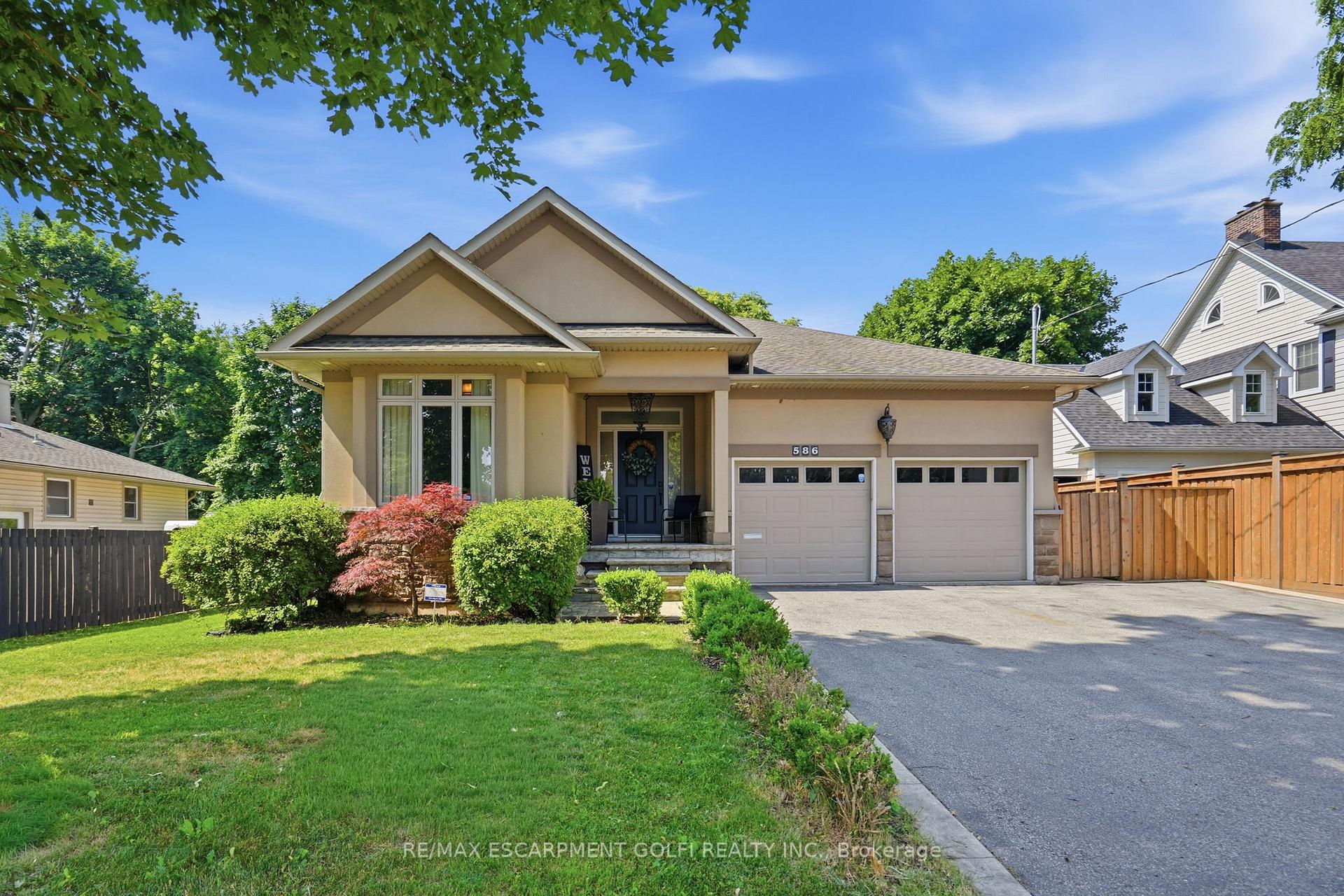 586 Maple Avenue Burlington Ontario Canada Sale residential SHANNON MCCOUBREY RE/MAX Escarpment Realty Inc., Brokerage*