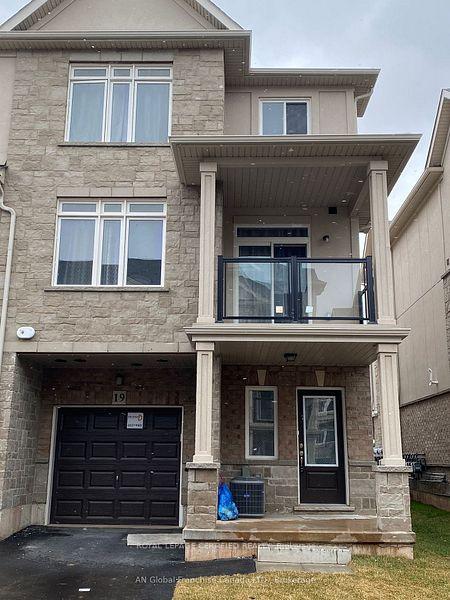 19 - 40 Zinfandel Drive Hamilton Ontario Canada Rent residential VINOD SHARMA Royal Lepage Certified Realty, Brokerage*