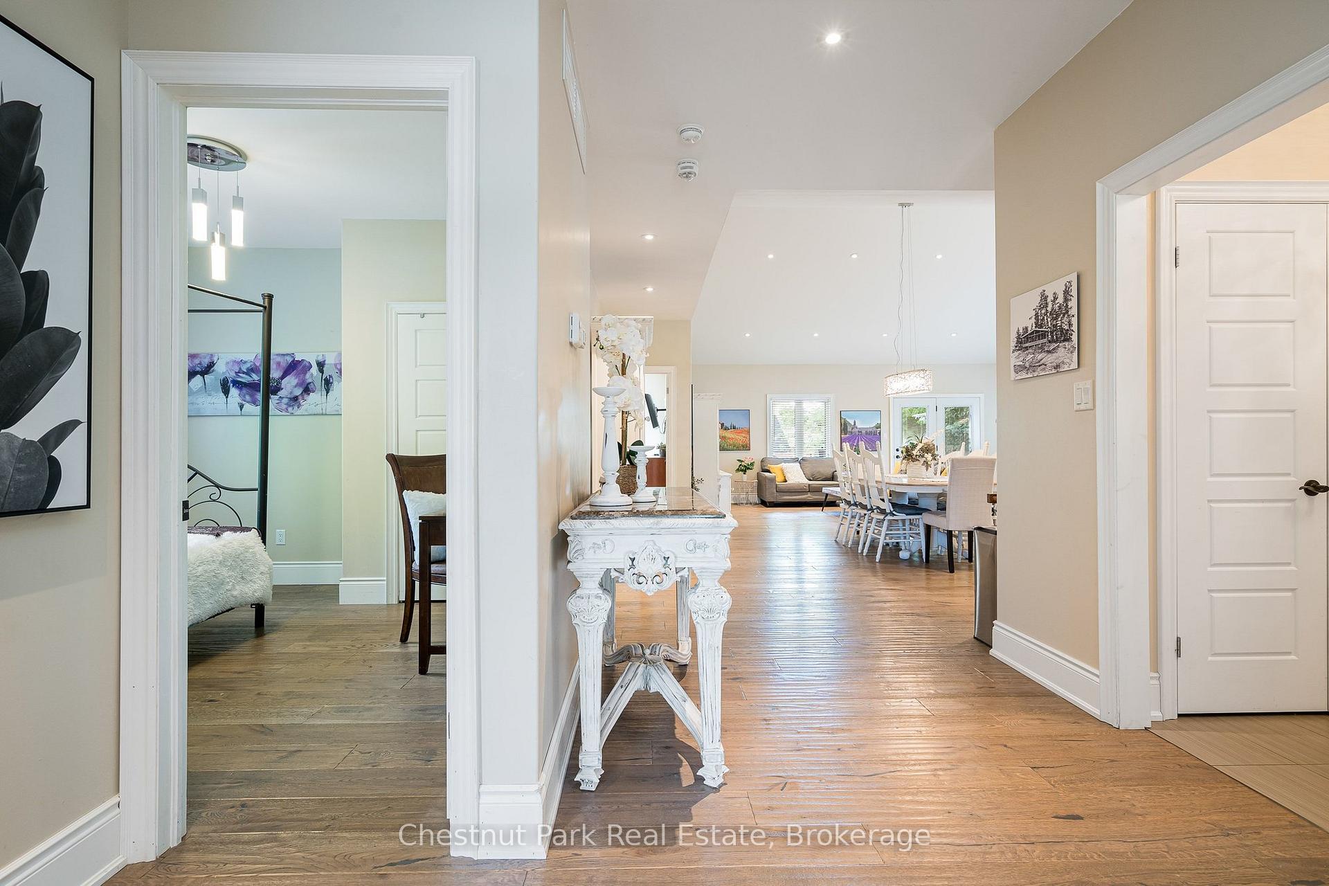 5 Bedroom Single Family Home/House's Image 7