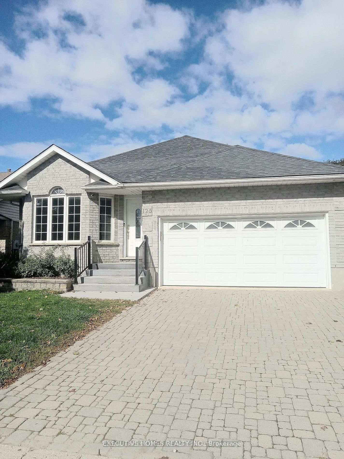 125 Municipal Street Guelph Ontario Canada Sale residential Global Bricks Executive Homes Realty, Brokerage