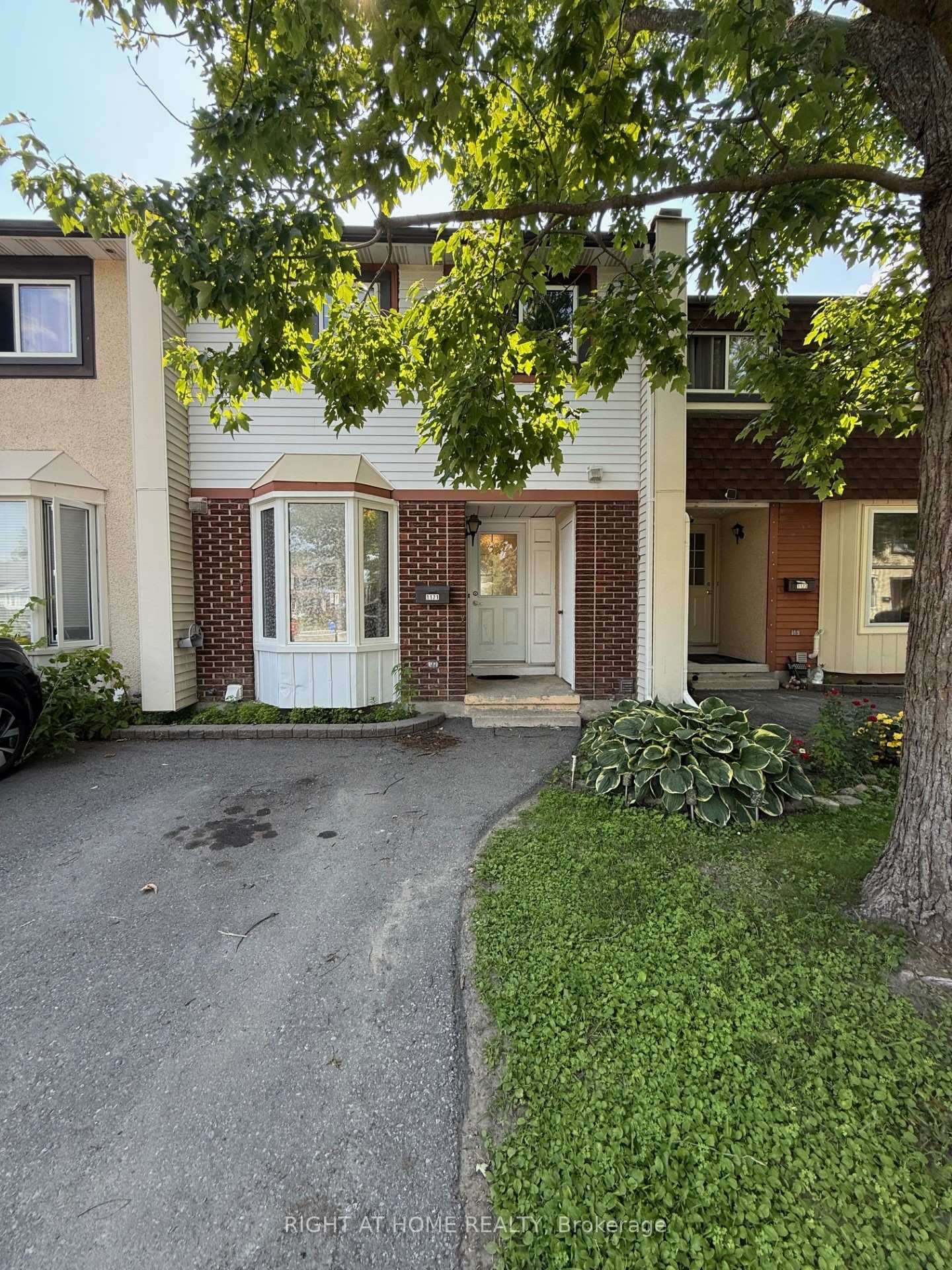 1171 Priory Lane Ottawa Ontario Canada Sale residential Xidong Fu Right at Home Realty, Brokerage*