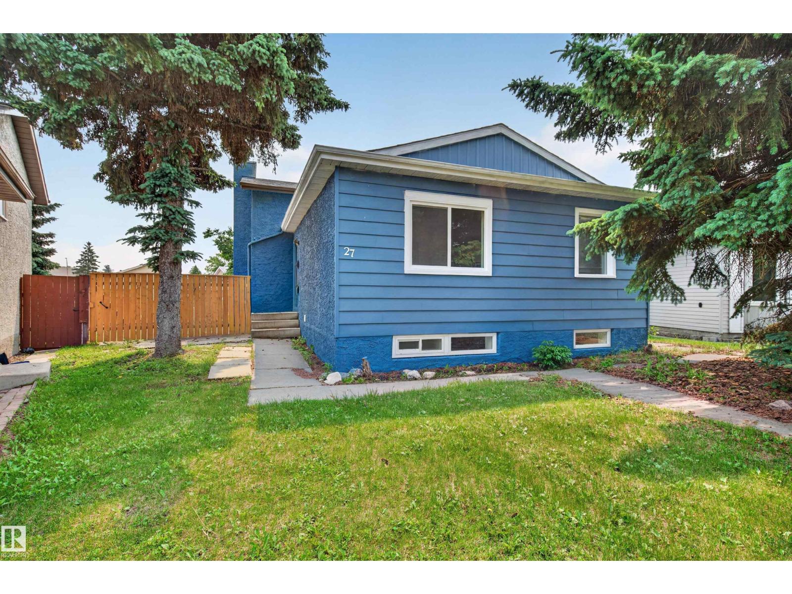 27 KINISKI CR NW Edmonton Alberta Canada Sale residential   HomeLife Guaranteed Realty
