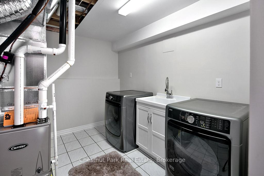 4 Bedroom Other's Image 21