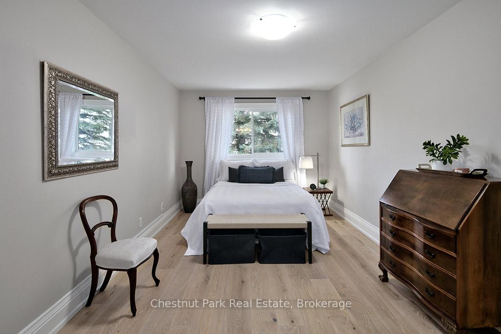 4 Bedroom Other's Image 13