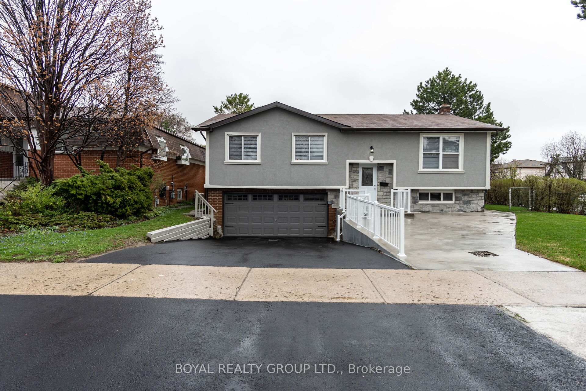 65 Abell Drive Brampton Ontario Canada Sale residential   BOYAL REALTY GROUP LTD. Brokerage*