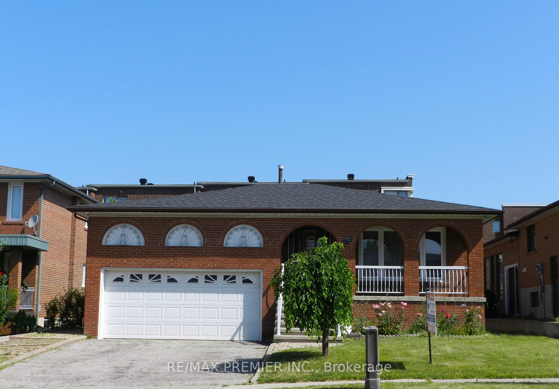 36 Willis Road Vaughan Ontario Canada Sale residential Leida Sefa RE/MAX PREMIER INC. Brokerage*