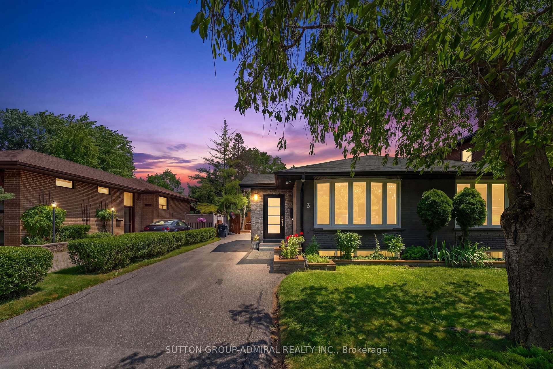 3 Hartland Road Toronto Ontario Canada Rent residential Svetlana Krasnaya Sutton Group-Admiral Realty Inc., Brokerage *