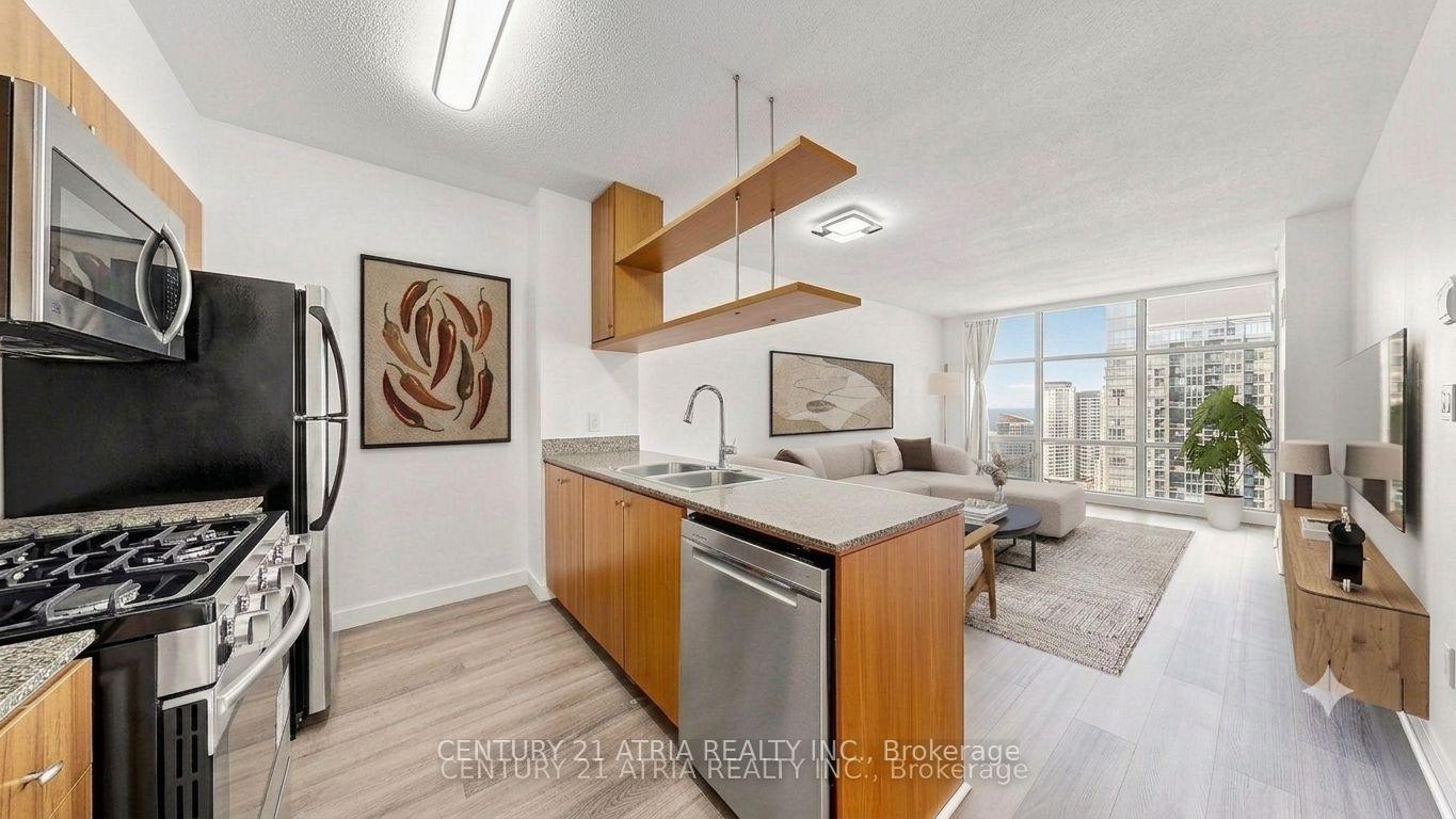 3902 - 10 Navy Wharf Court Toronto Ontario Canada Sale residential Tom Leung Century 21 Atria Realty Inc., Brokerage*
