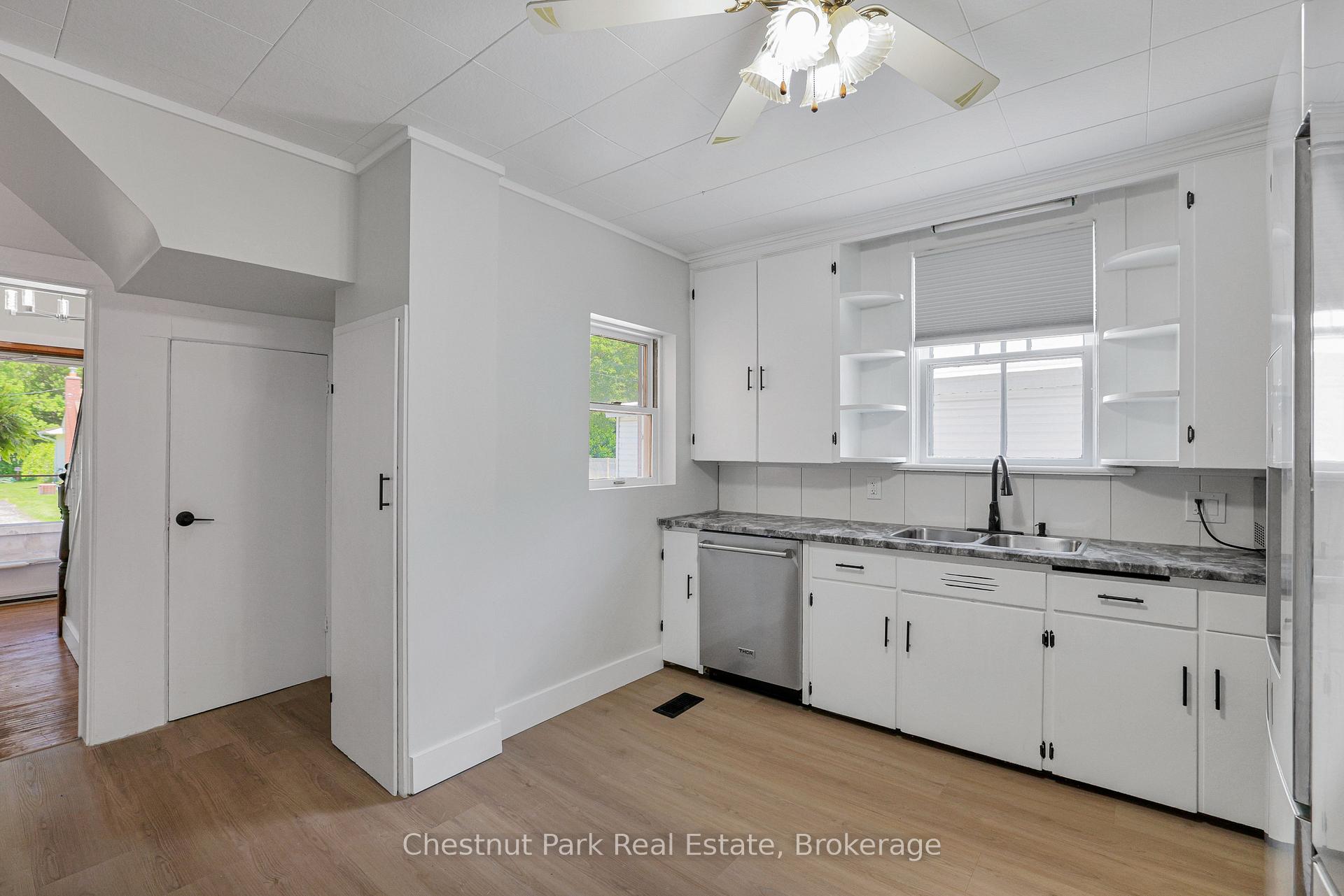 3 Bedroom Single Family Home/House's Image 15