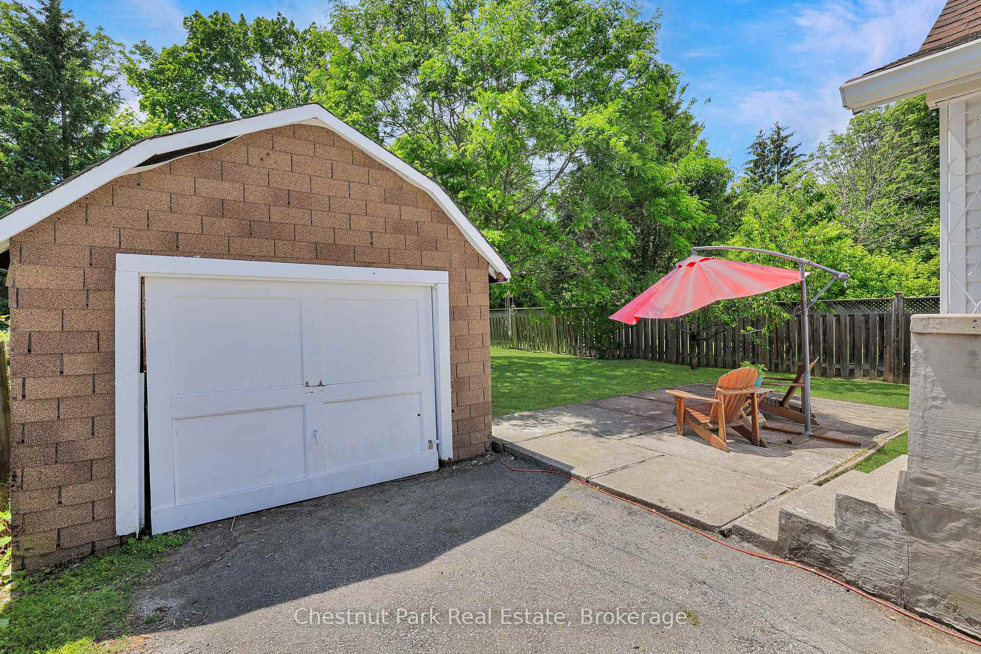 3 Bedroom Single Family Home/House's Image 34