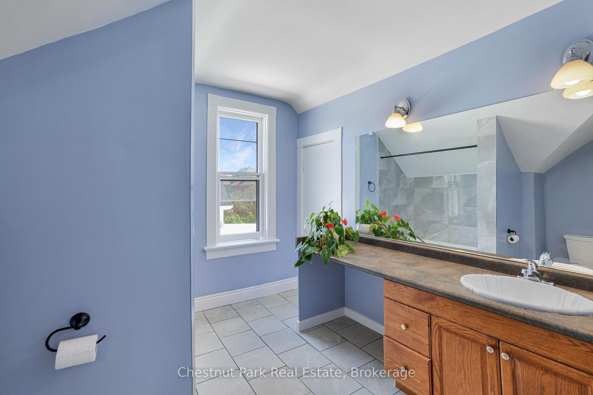 3 Bedroom Single Family Home/House's Image 31