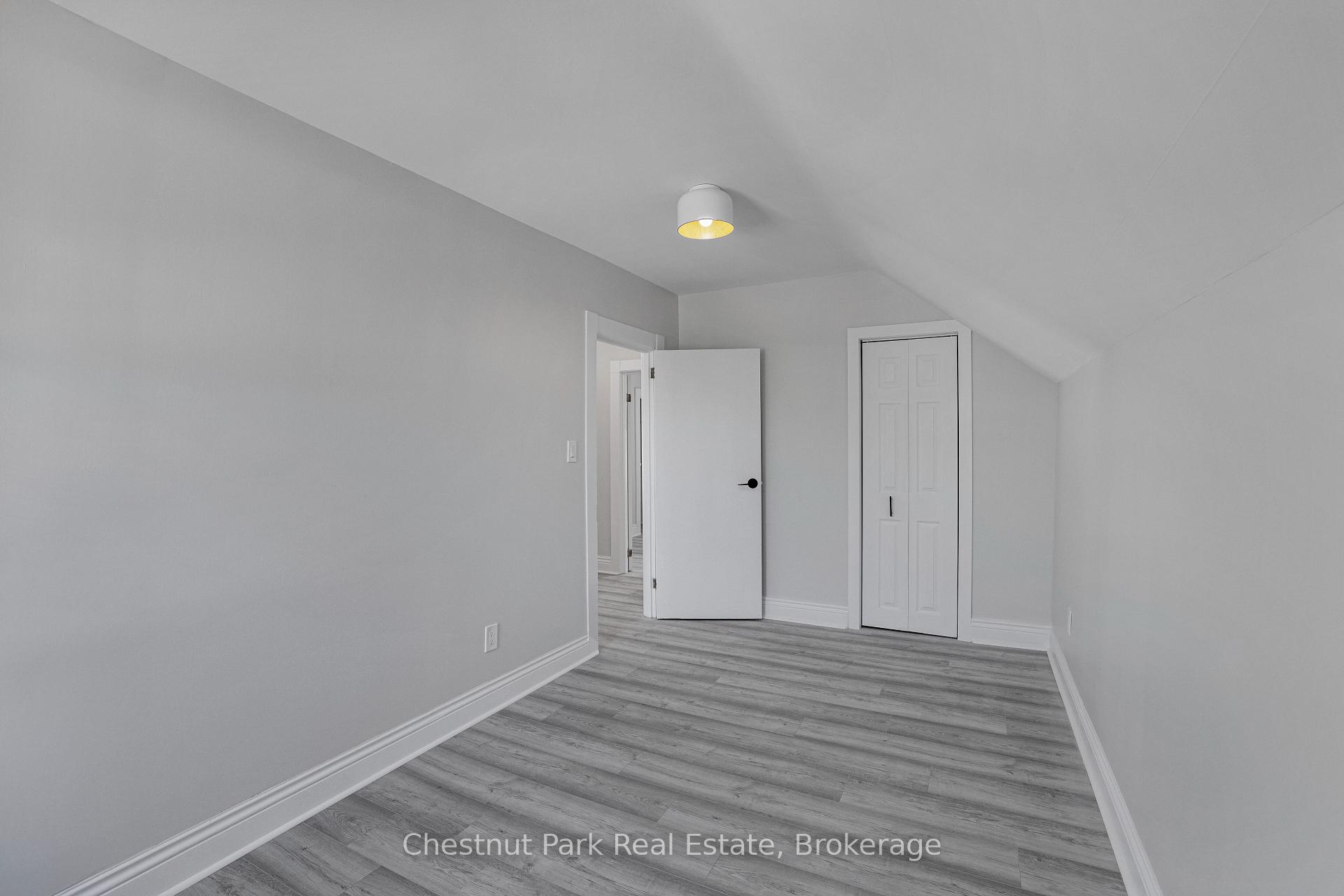 3 Bedroom Single Family Home/House's Image 27