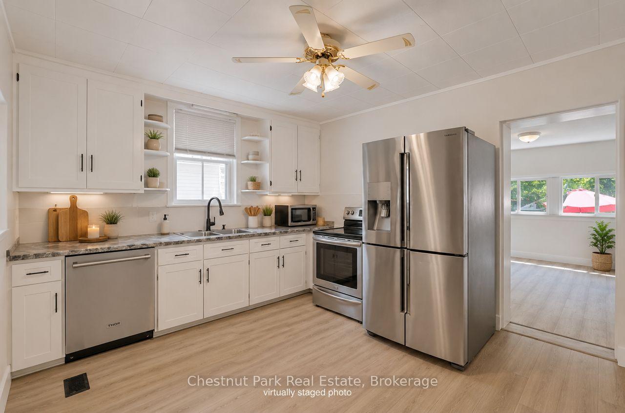 3 Bedroom Single Family Home/House's Image 13