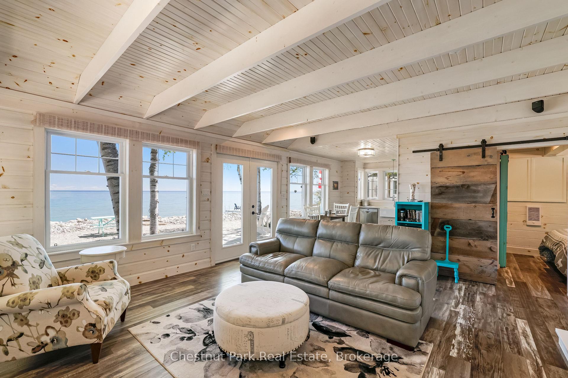 2 Bedroom Single Family Home/House's Image 3
