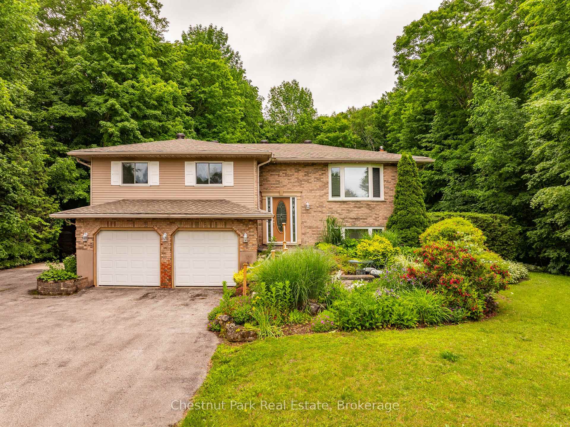 3 Bedroom Single Family Home/House's Image 41