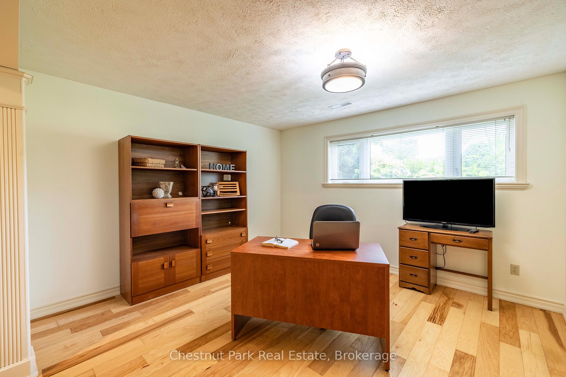 3 Bedroom Single Family Home/House's Image 23