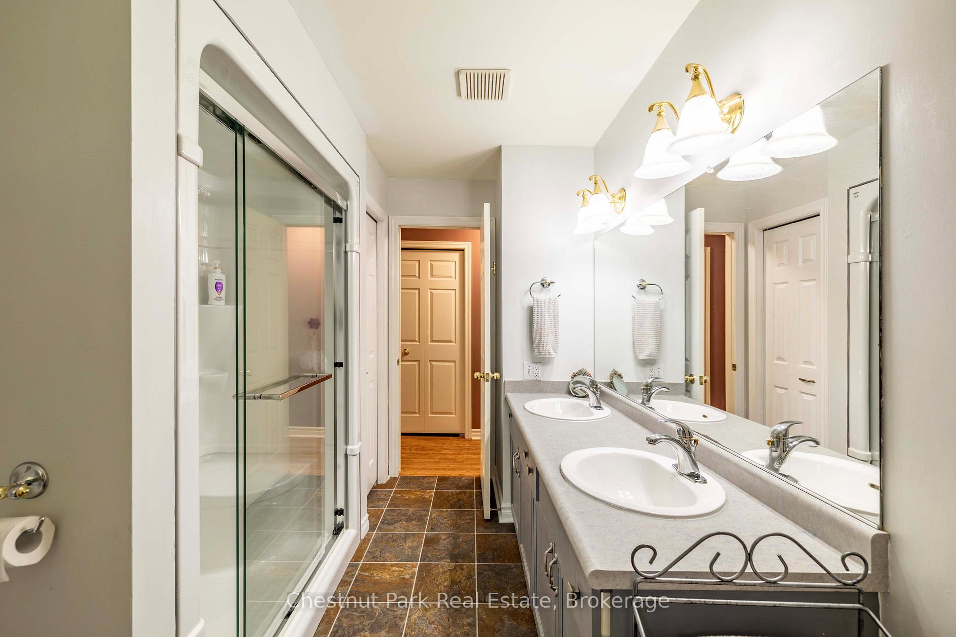 3 Bedroom Single Family Home/House's Image 17