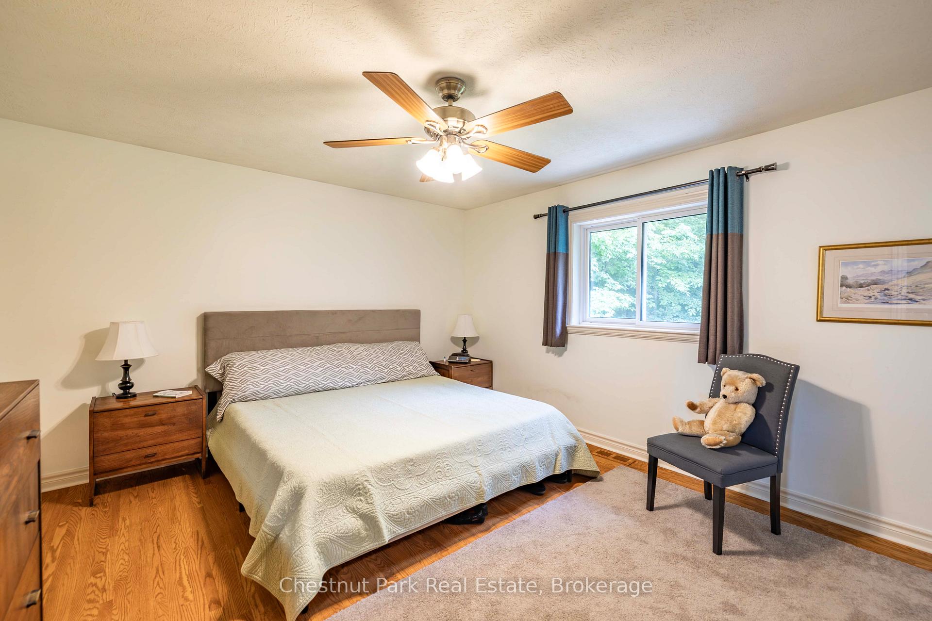 3 Bedroom Single Family Home/House's Image 12