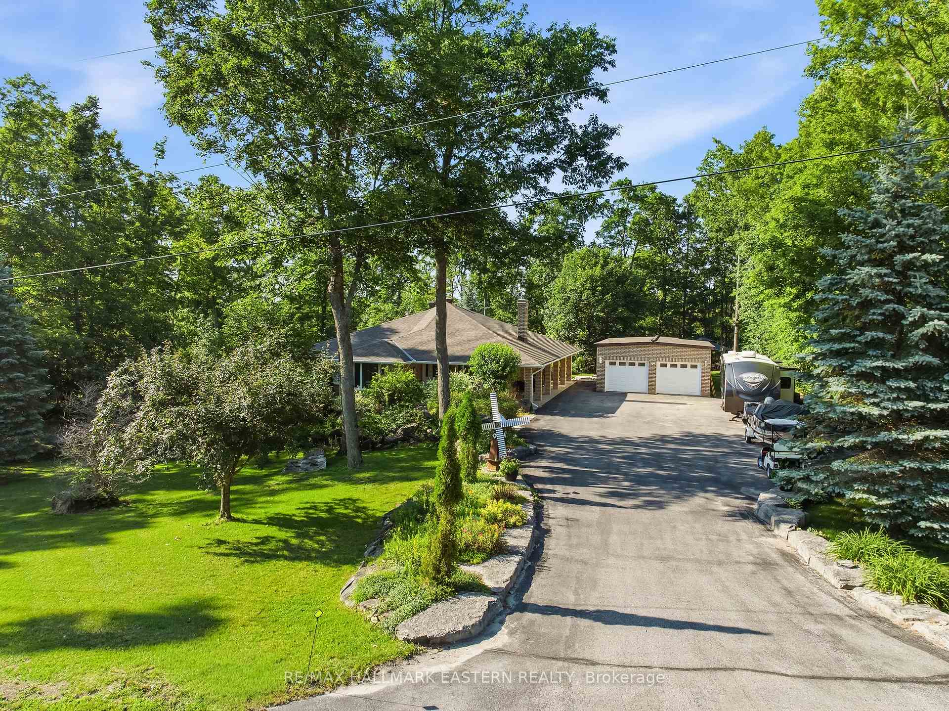 139 Lakeland Avenue Trent Lakes Ontario Canada Sale residential Frank Rosso RE/MAX HALLMARK EASTERN REALTY, BROKERAGE*