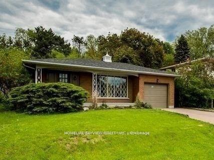 32 blue spruce Lane Markham Ontario Canada Rent residential DUANE JOHNSON HomeLife/Bayview Realty Inc., Brokerage*
