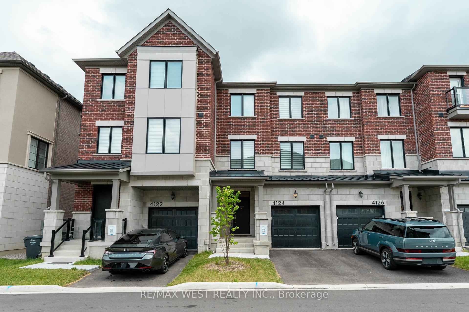 4124 Raybria Way Mississauga Ontario Canada Sale residential ALEX RYON RE/MAX West Realty Inc., Brokerage *