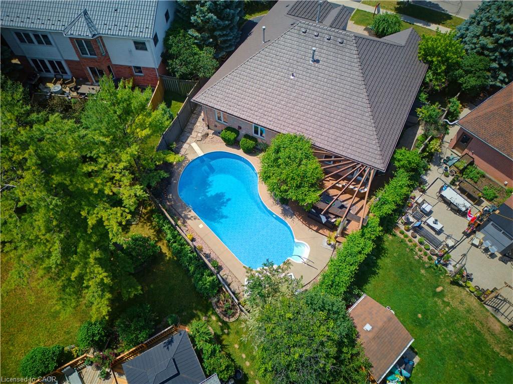 56 Windrush Trail Kitchener Ontario Canada Sale residential Rob Piombini HomeLife Power Realty Inc., Brokerage *
