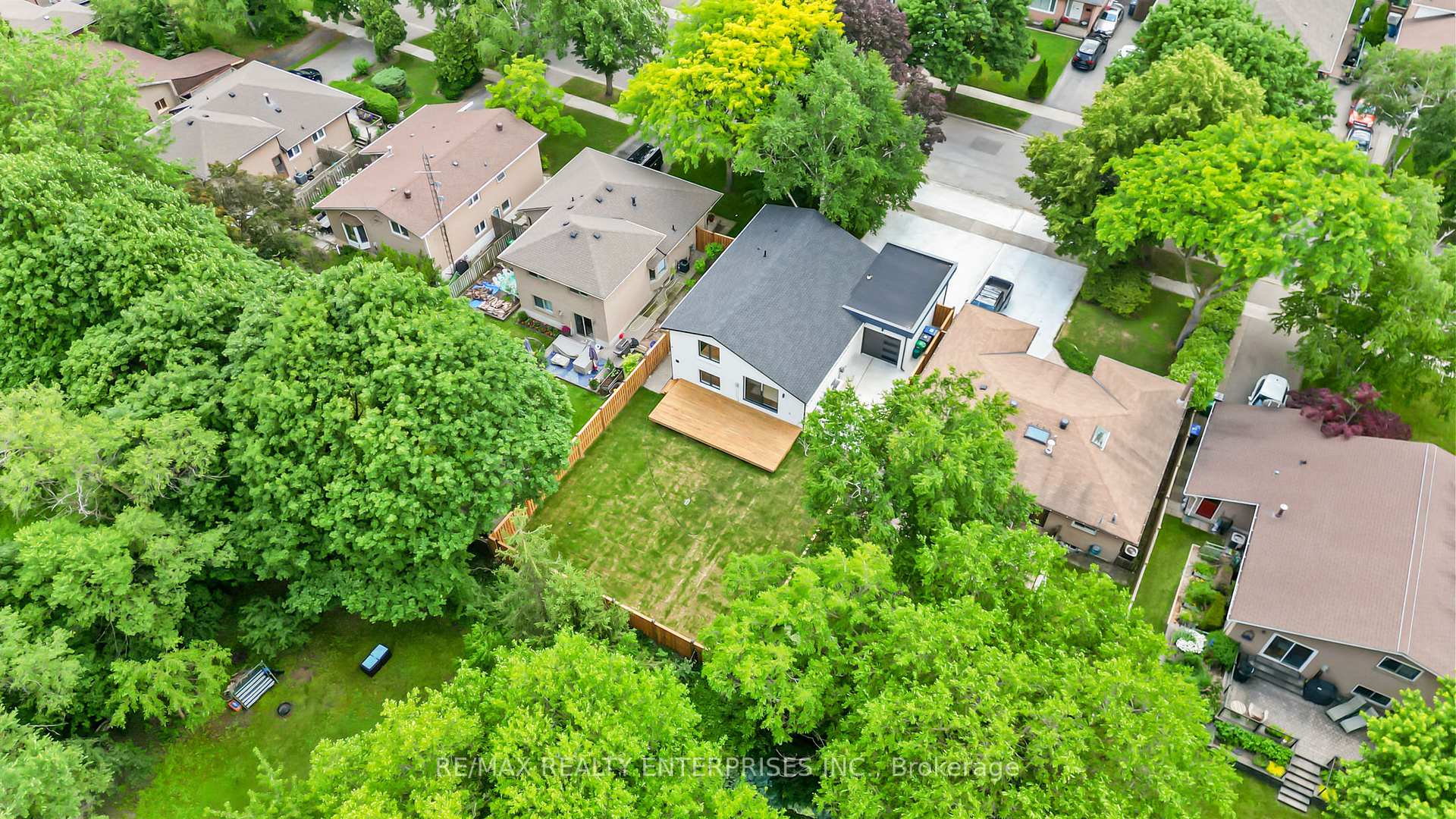 1495 Thetford Court Mississauga Ontario Canada Rent residential Linda Pinizzotto RE/MAX Realty Enterprises Inc., Brokerage*