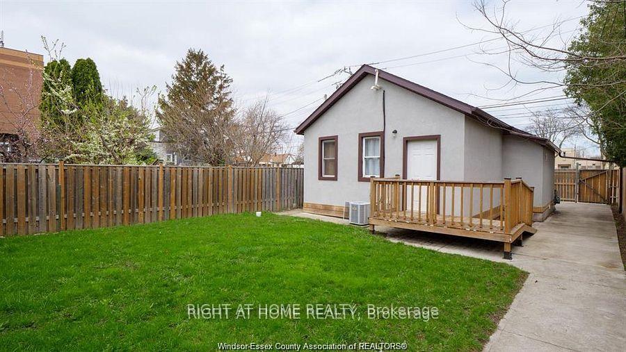 762 AYLMER Avenue E Windsor Ontario Canada Rent residential Jagdev Khakh BOB PEDLER REAL ESTATE LIMITED - 560