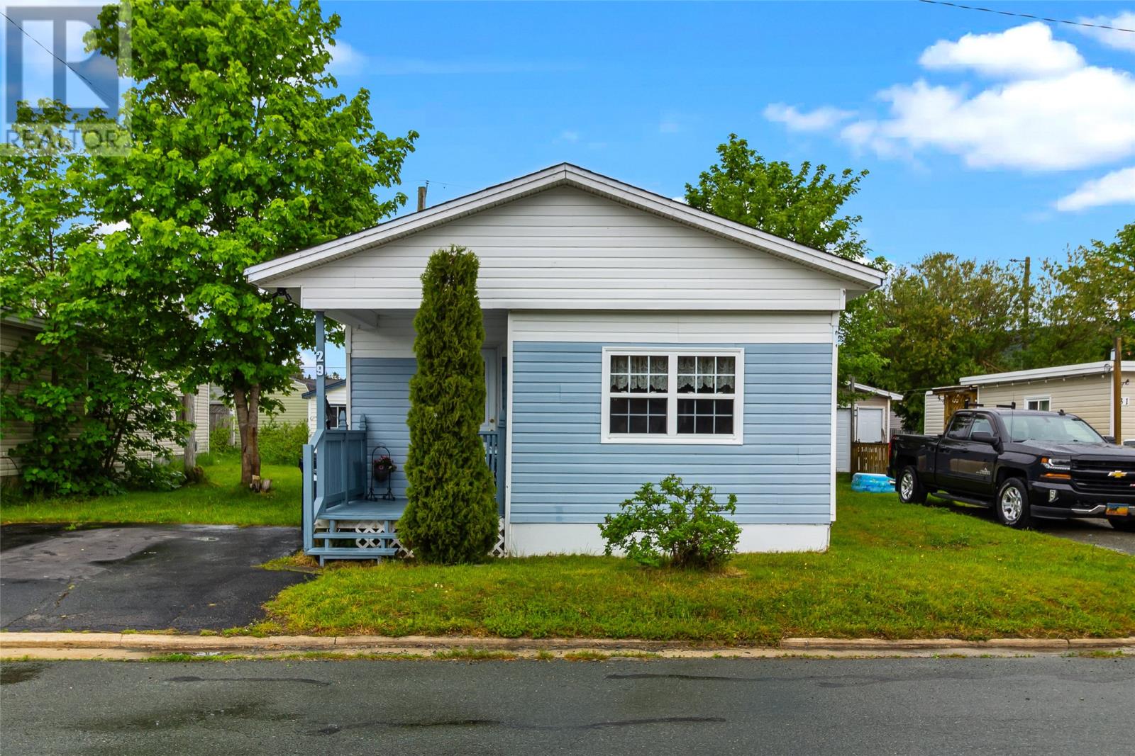 29 Riverside Drive W St John's Newfoundland And Labrador Canada Sale residential Gennie Rose BlueKey Realty Inc.
