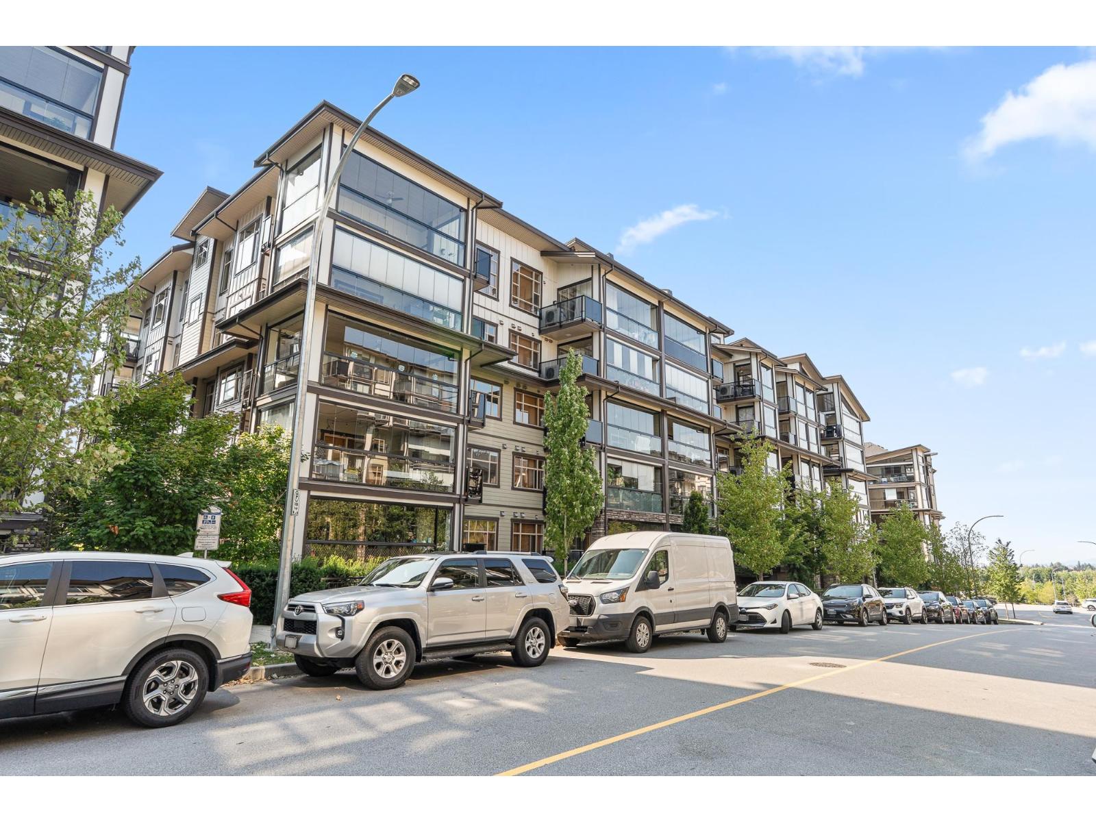 302 8561 203A STREET Langley British Columbia Canada Sale residential Don Evanson HomeLife Benchmark Realty Corp.