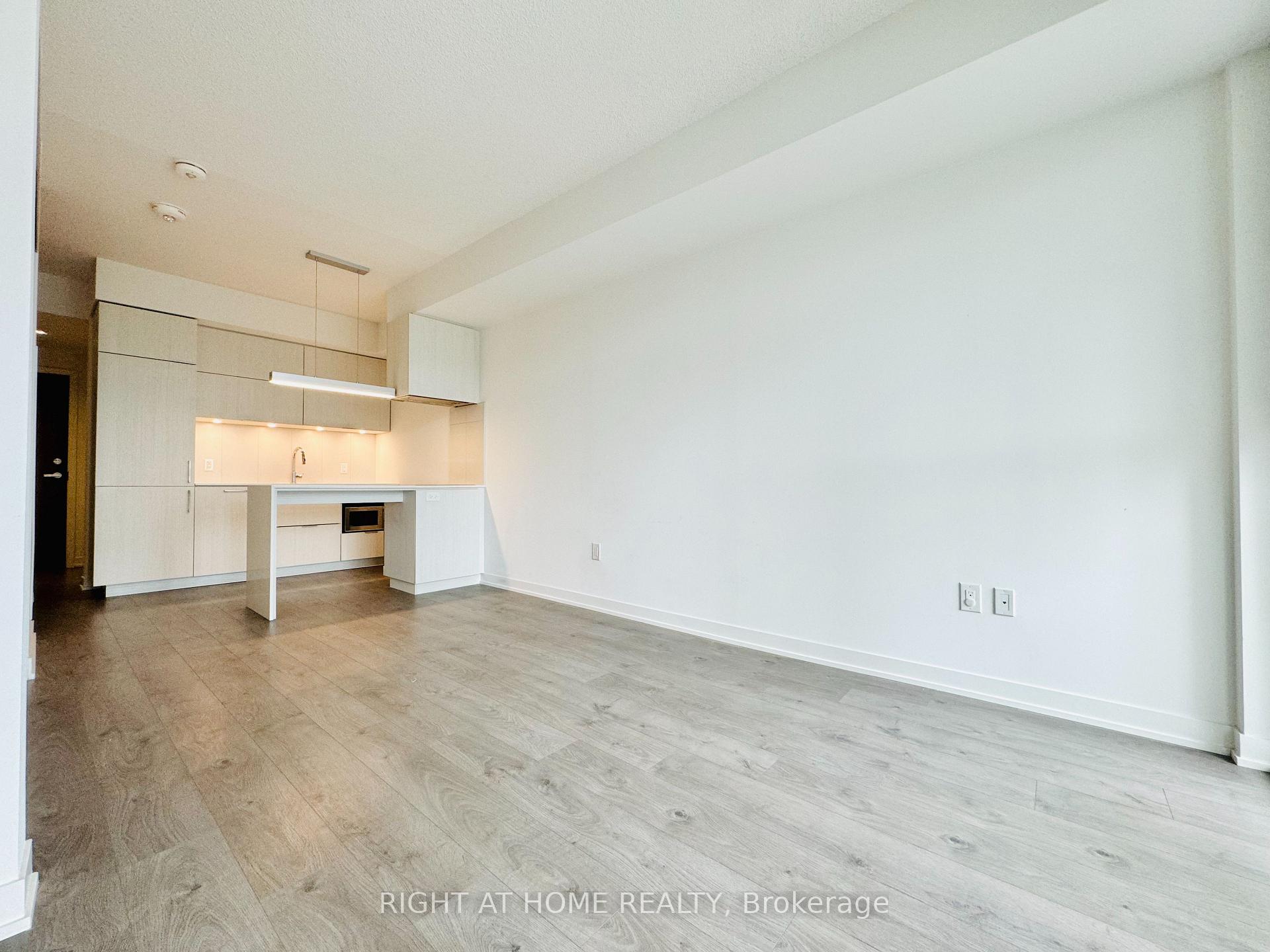 404 - 20 Richardson Street Toronto Ontario Canada Rent residential Rick Spagnuolo Right at Home Realty, Brokerage*