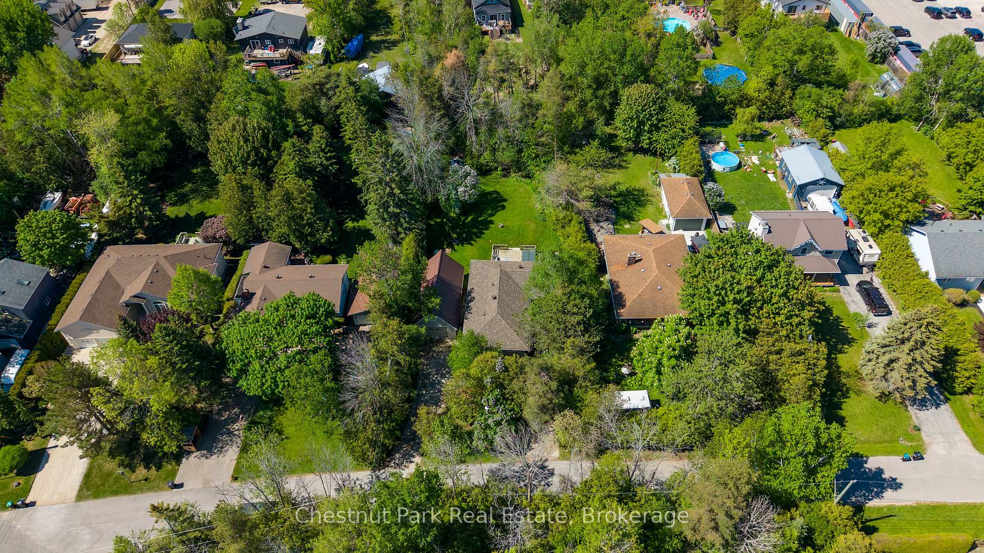 4 Bedroom Single Family Home/House's Image 39