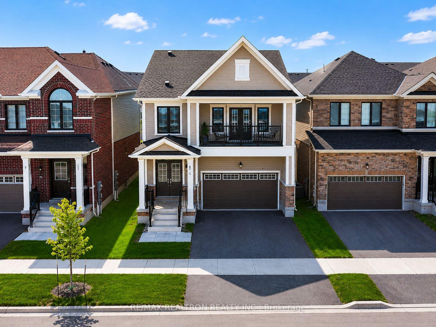 21 Prudhoe Terrace Barrie Ontario Canada Rent residential Thiru Nirahulan RE/MAX REALTRON REALTY INC., BROKERAGE*