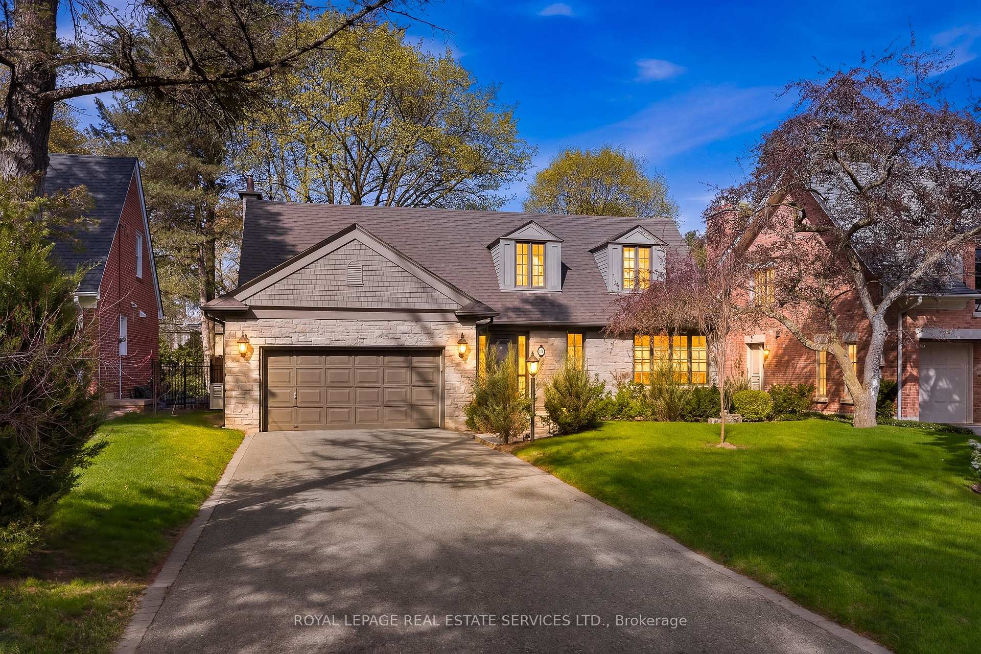 59 Edgevalley Drive Toronto Ontario Canada Sale residential APRIL  ESTEVES ROYAL LEPAGE REAL ESTATE SERVICES LTD. Brokerage*