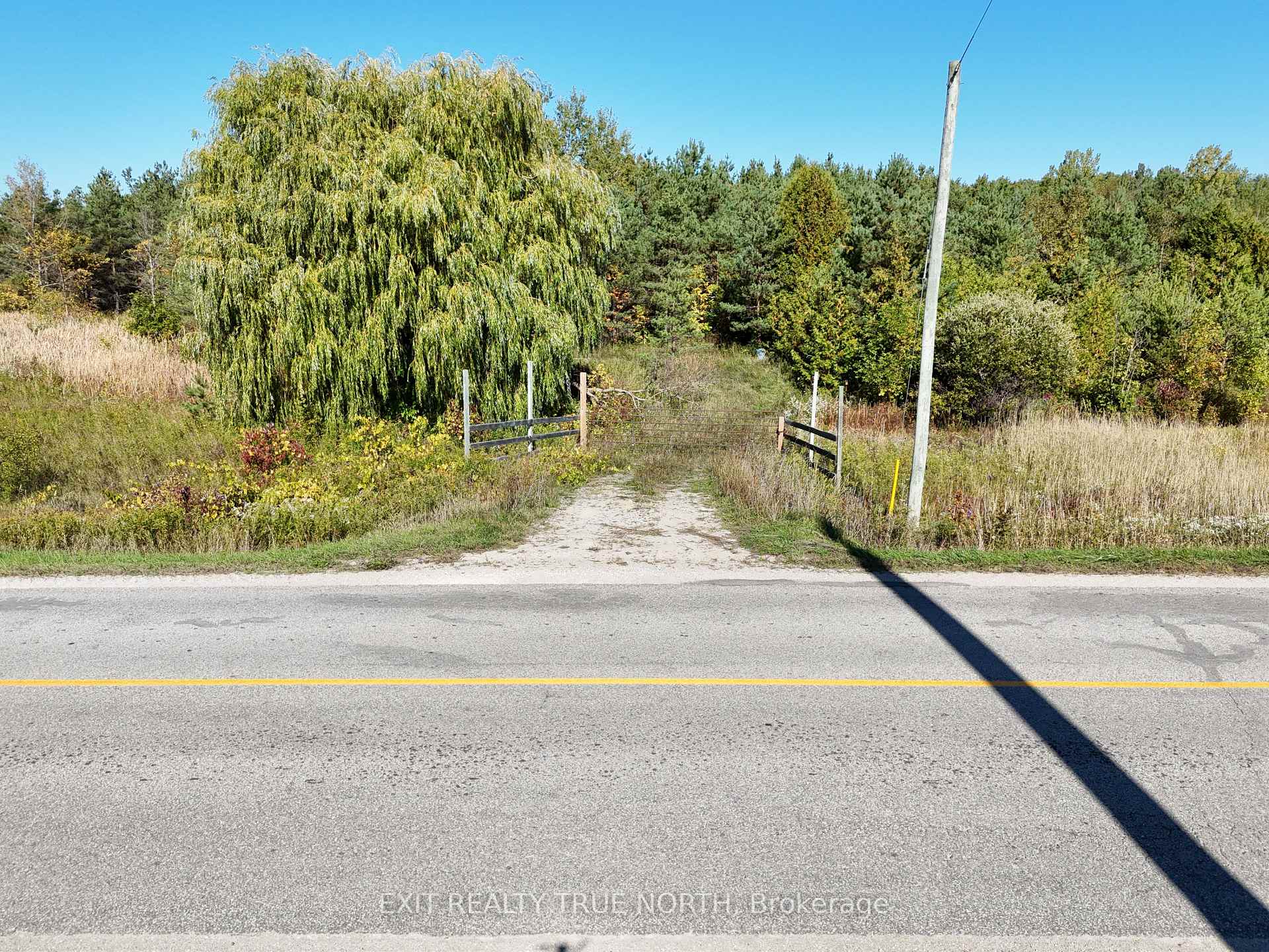 6696 33/34 Nottawasaga Side Road Clearview Ontario Canada Sale residential Leo Weel RE/MAX Four Seasons Realty Ltd., Brokerage*