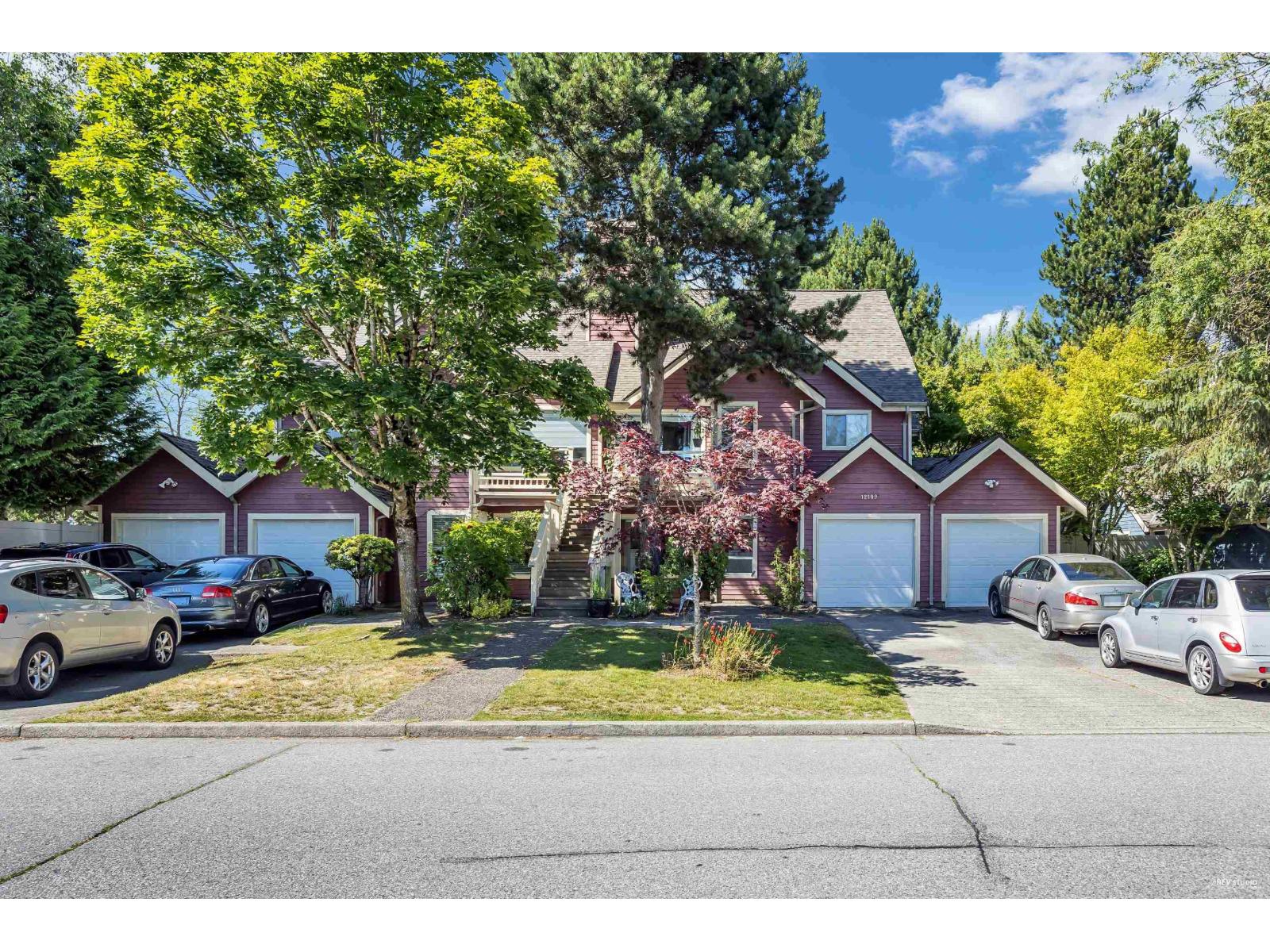 101 12109 78 AVENUE Surrey British Columbia Canada Sale residential Renée Kehayas Team 3000 Realty Ltd.