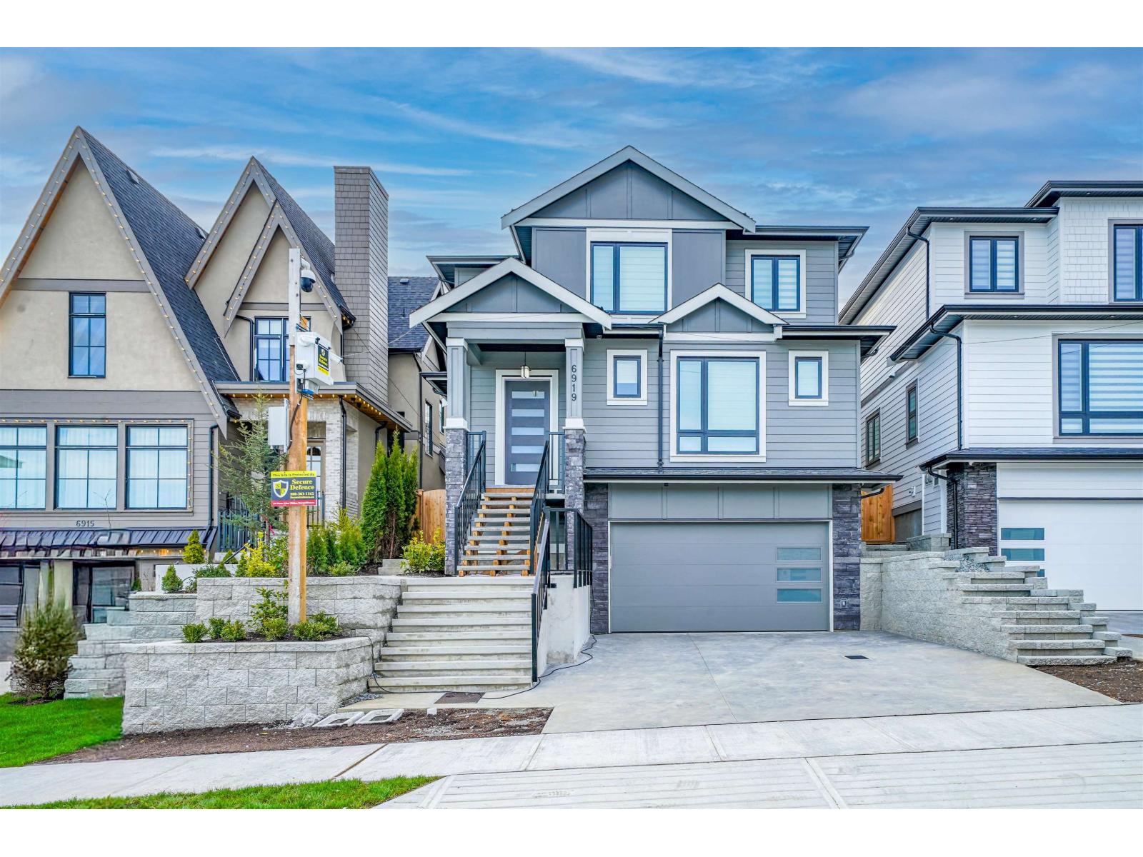 6923 205 STREET Langley British Columbia Canada Sale residential   HomeLife Realty Services