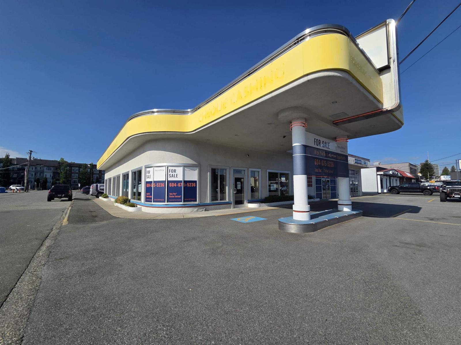 33258 SOUTH FRASER WAY Abbotsford British Columbia Canada Lease commercial Peter Skrzyniarz HOMELIFE ADVANTAGE REALTY LTD,