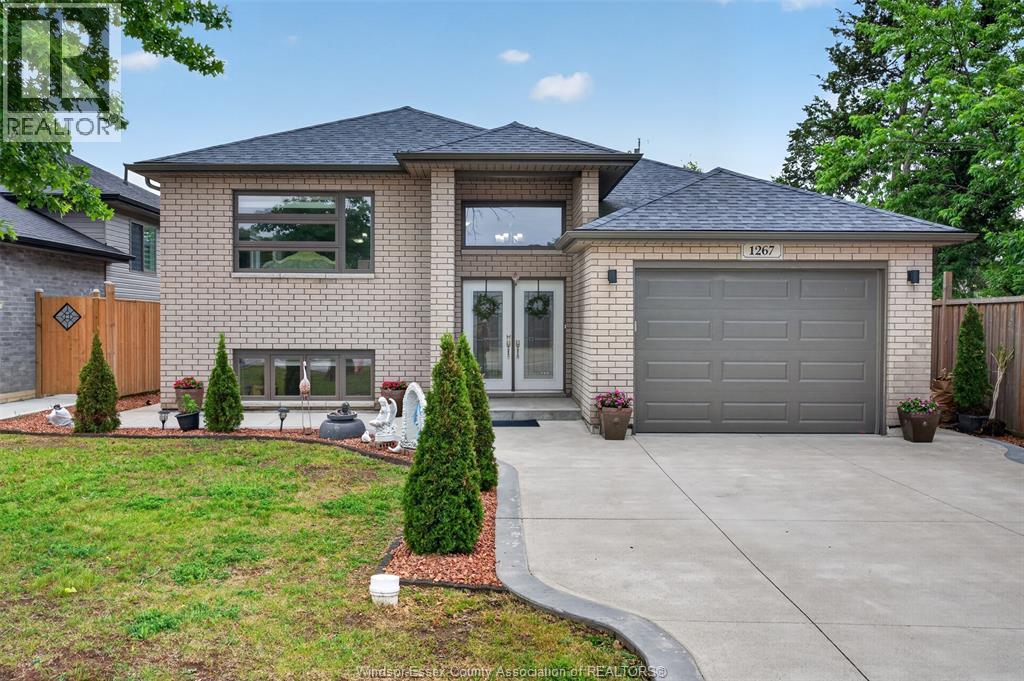 1267 EASTLAWN AVENUE Windsor Ontario Canada Sale residential Nevena Malivuk Right at Home Realty, Brokerage*