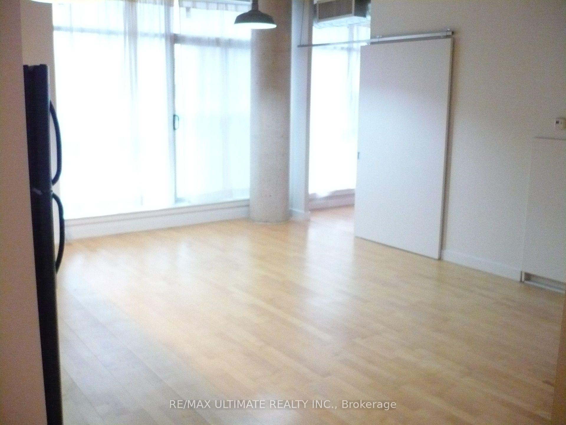 312 - 1375 Dupont Street Toronto Ontario Canada Rent residential Paulette Lewis RE/MAX Ultimate Realty Inc., Brokerage *