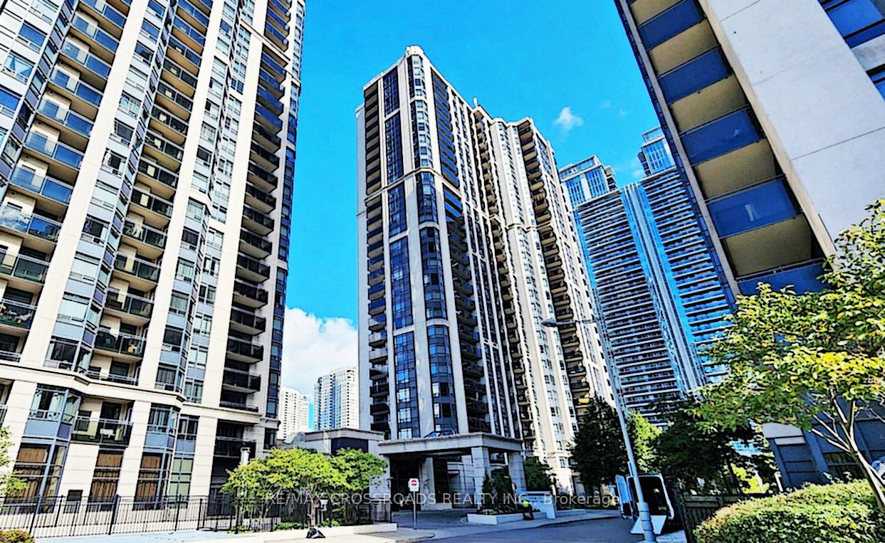 906 - 155 Beecroft Road Toronto Ontario Canada Rent residential ISAAC HAN RE/MAX CROSSROADS REALTY INC. Brokerage