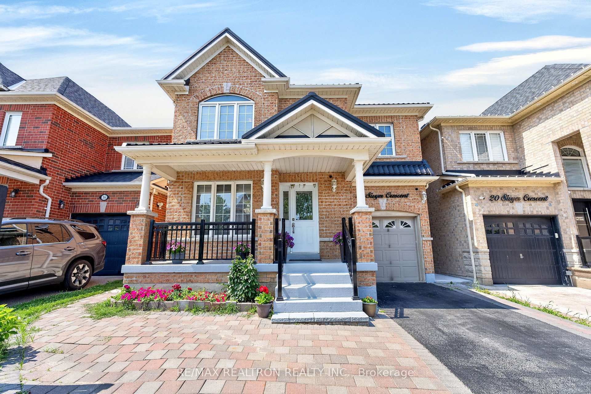 18 Sivyer Crescent Ajax Ontario Canada Sale residential Thiru Nirahulan RE/MAX REALTRON REALTY INC., BROKERAGE*
