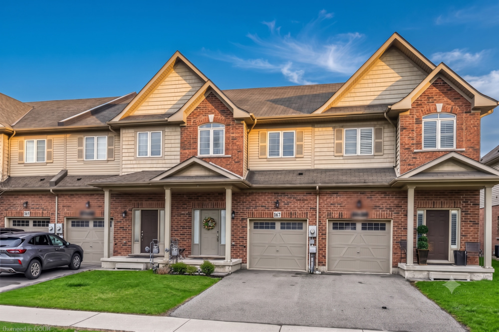229 lormont Blvd  stoney creek Ontario Canada Sold residential Ishan Munjal HomeLife Silvercity Realty Inc., Brokerage*