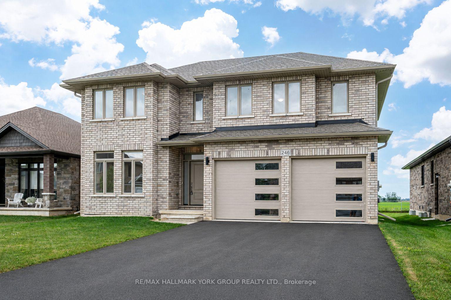 246 Leitch Street Dutton/Dunwich Ontario Canada Sale residential Reza Bahmani RE/MAX Hallmark York Group Realty Ltd., Brokerage
